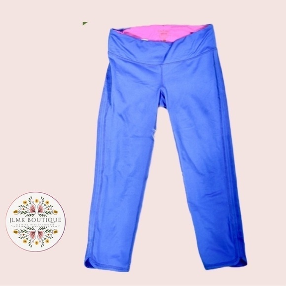 LILLY PULITZER LUXLETIC CROPPED WEEKENDER LEGGINGS IN BECKON BLUE - EUC - Picture 3 of 11